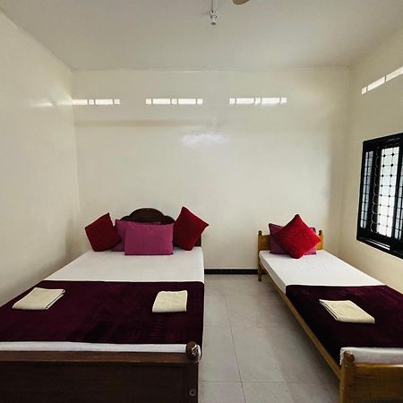 Yaarl Holiday Jaffna Kültér fotó