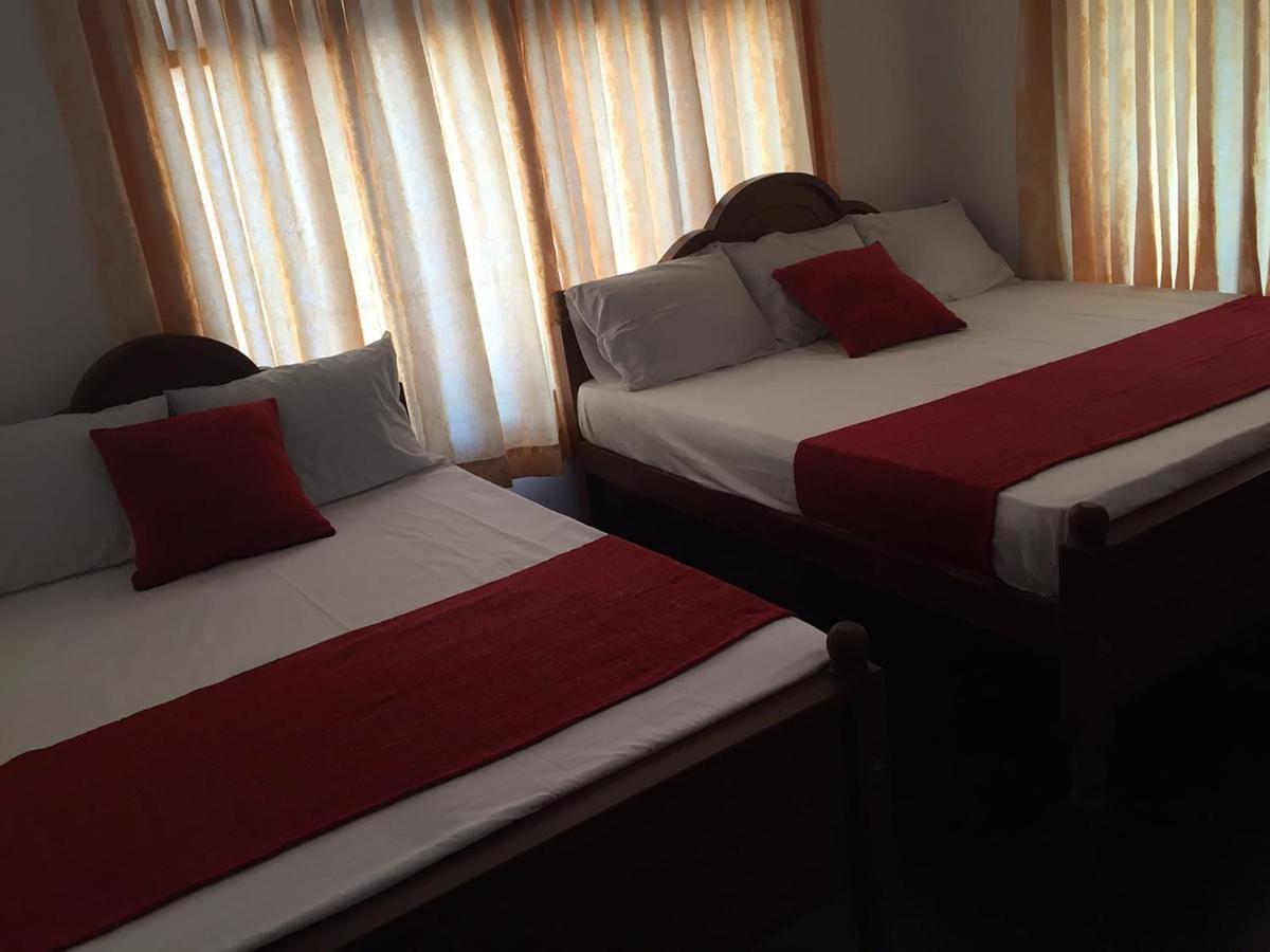 Yaarl Holiday Jaffna Kültér fotó