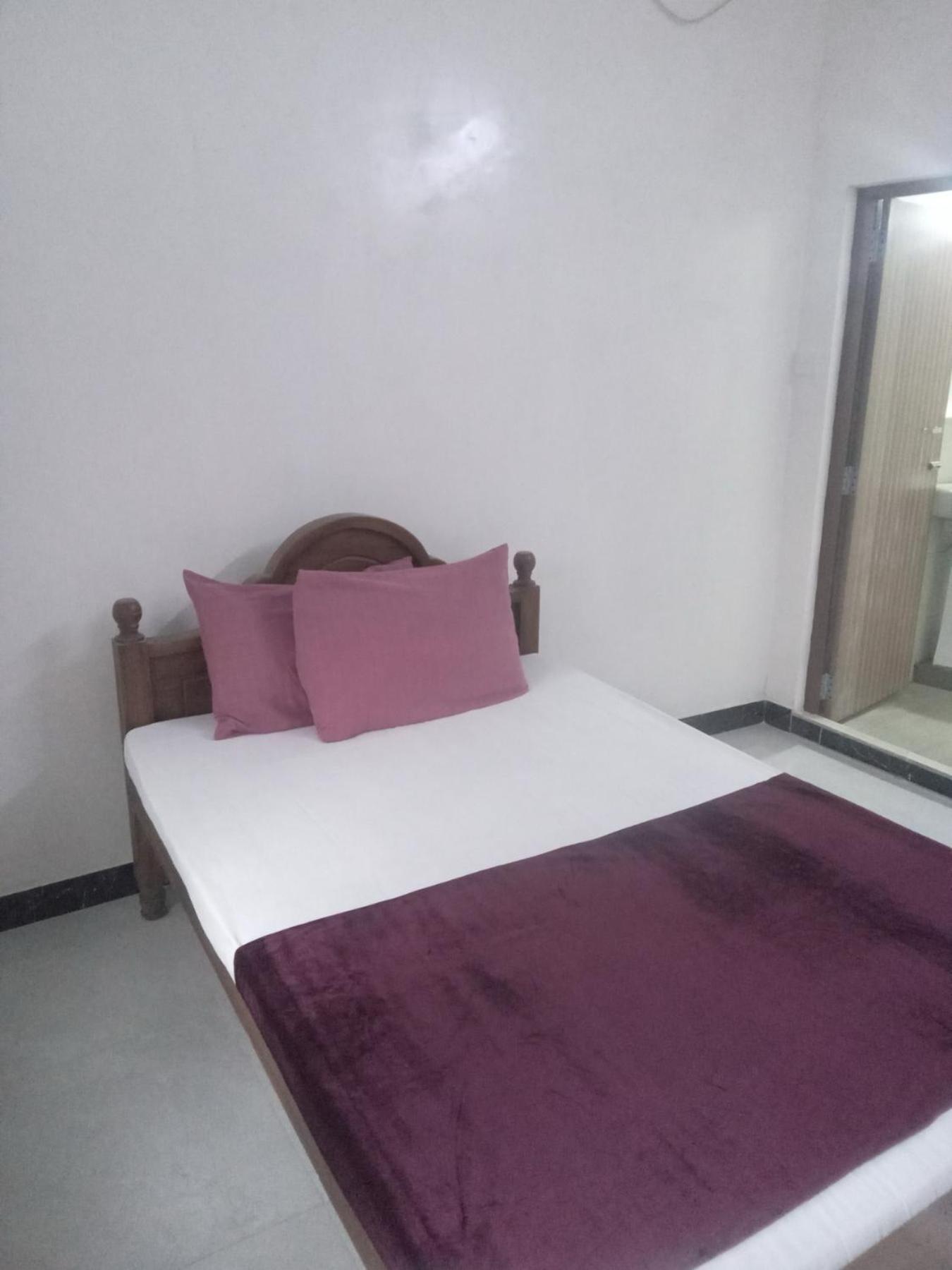 Yaarl Holiday Jaffna Kültér fotó
